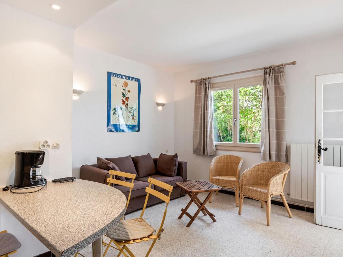 Apartamento Flat In A Beautiful Building With Pool Mèze Exterior foto